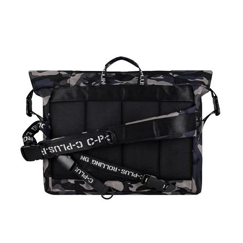STYLISH GYM BAG-backside 2(001).jpg