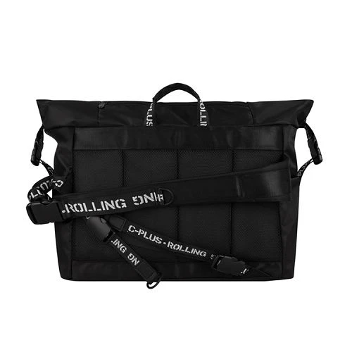 STYLISH GYM BAG-backside-3(001).jpg